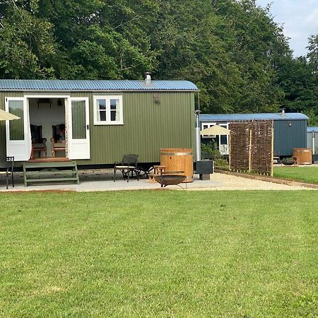 The Bibury - Westwell Downs Shepherd Huts Oxford Bagian luar foto